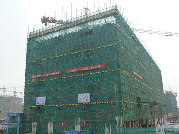 濰坊鋼管租賃,濰坊鋼管出租,濰坊腳手架租賃,濰坊架子管租賃,濰坊建筑設備租賃